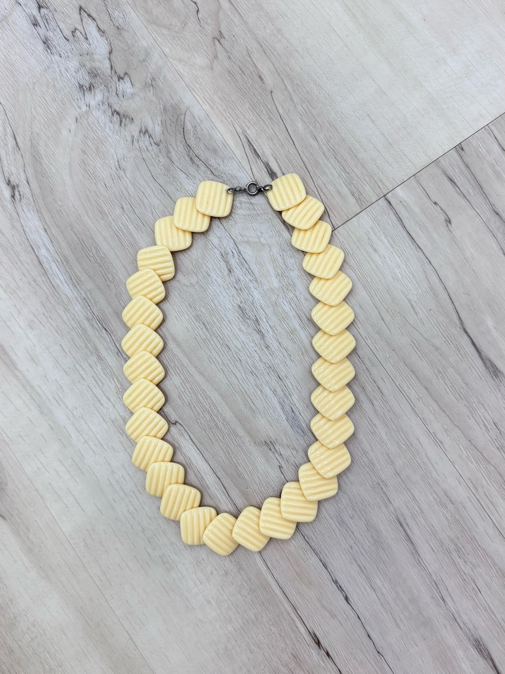 Vintage Mid century Modern Summer Sands coastal beach necklace statement